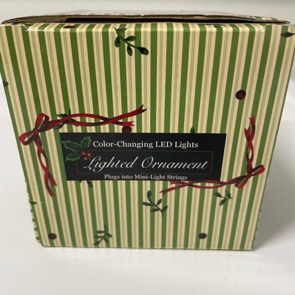 Color-Changing LED Lights Lighted Ornament - Picture 5 of 8